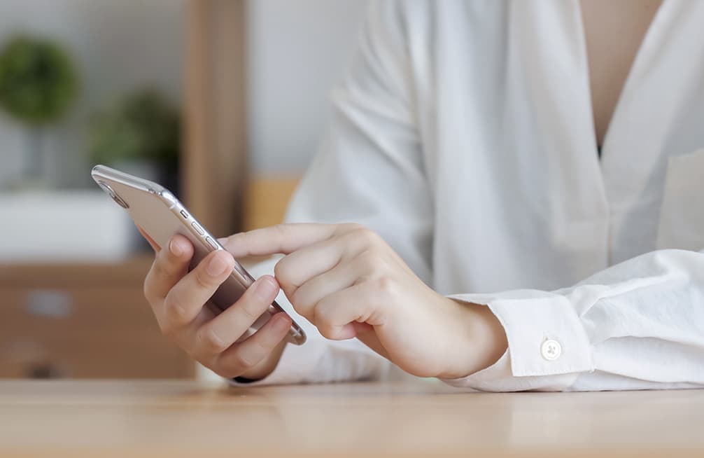 スマートフォンに自動最適化